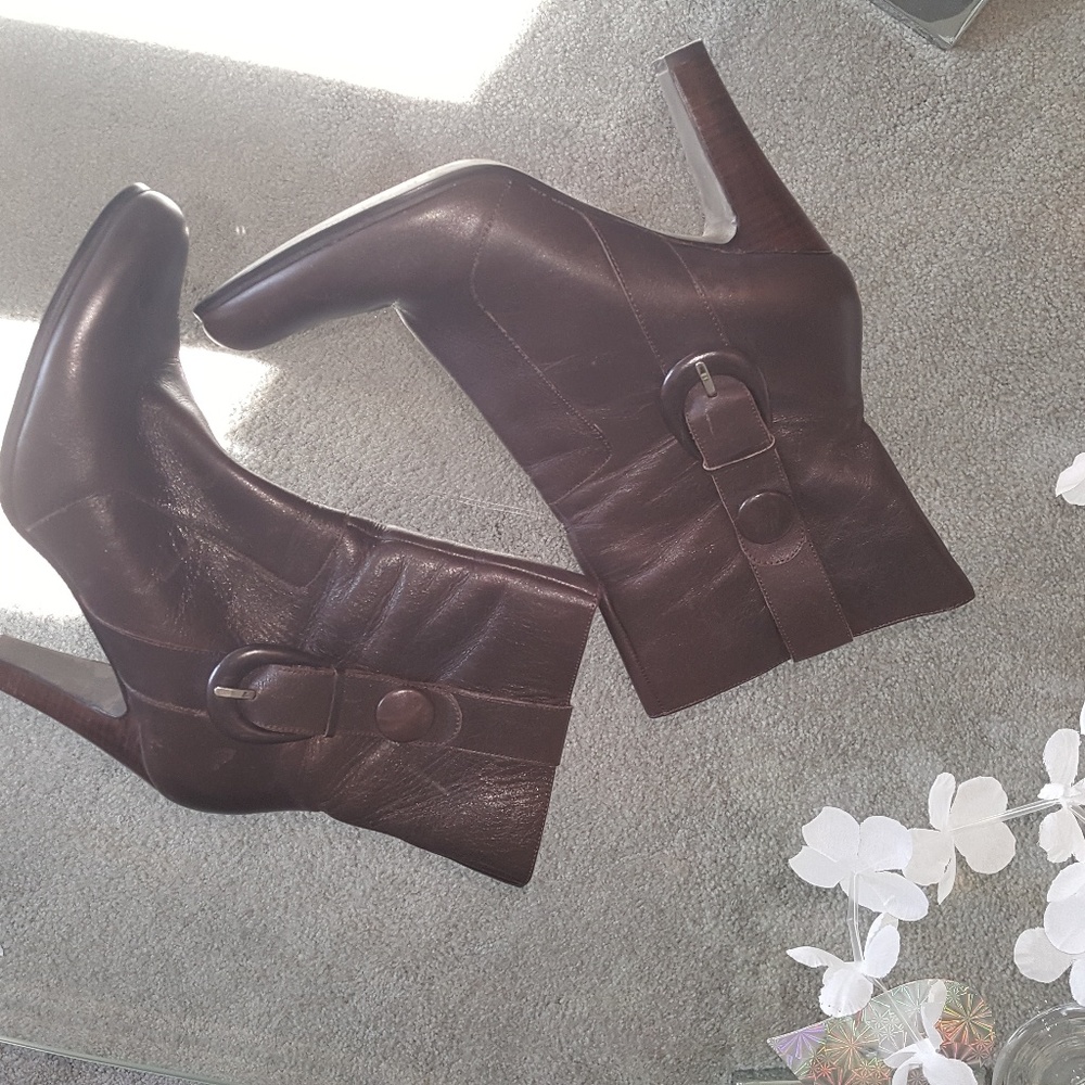 MPS cute brown boots